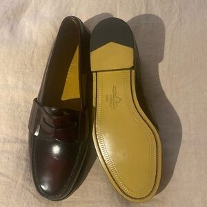 Cole Haan Mens burgundy loafers size 8.5